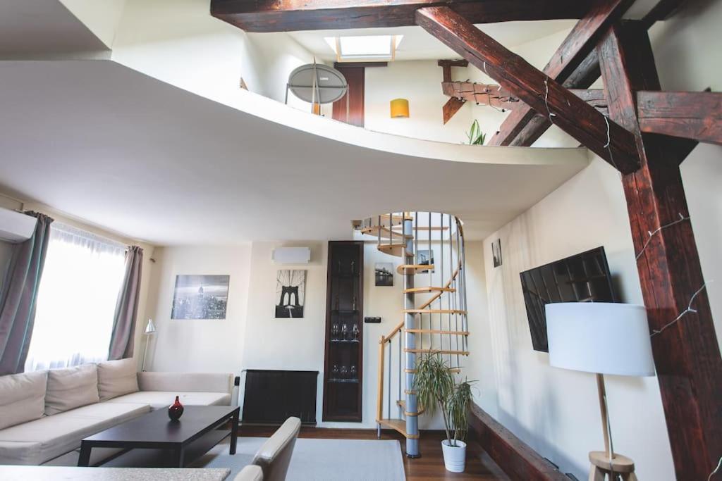 Appartement Klotild & Matild Floor In Downtown